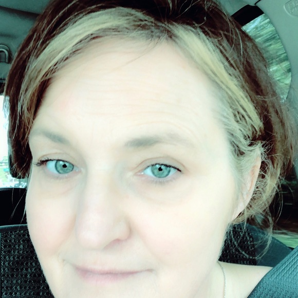 Meet your Posher, Paige - Picture 1 of 1